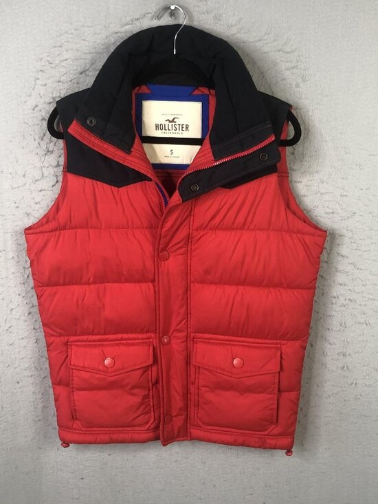Hollister Other - Hollister Vest Mens Small Red Black Hooded Puffer Quilted Snap Front Pockets Y2K